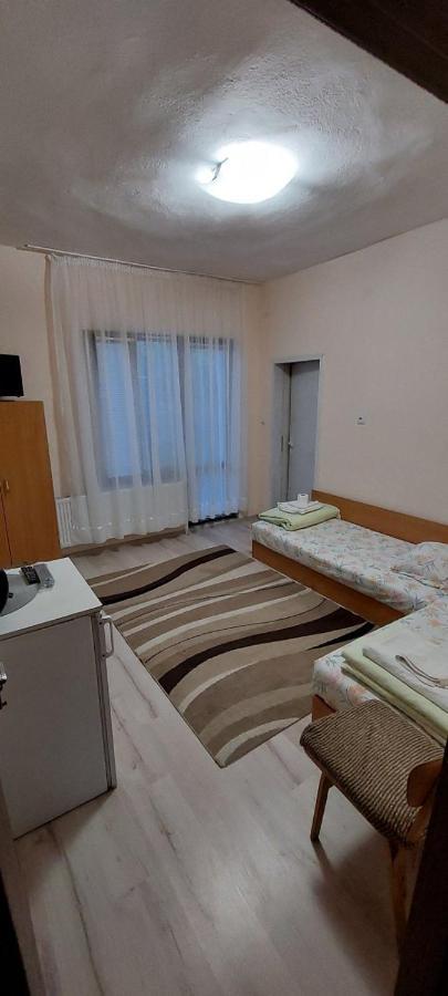 Guest House Kukera Pavel Banya Buitenkant foto