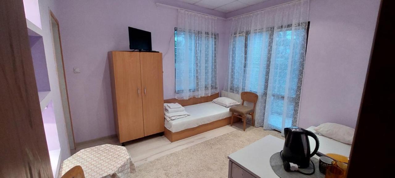 Guest House Kukera Pavel Banya Buitenkant foto